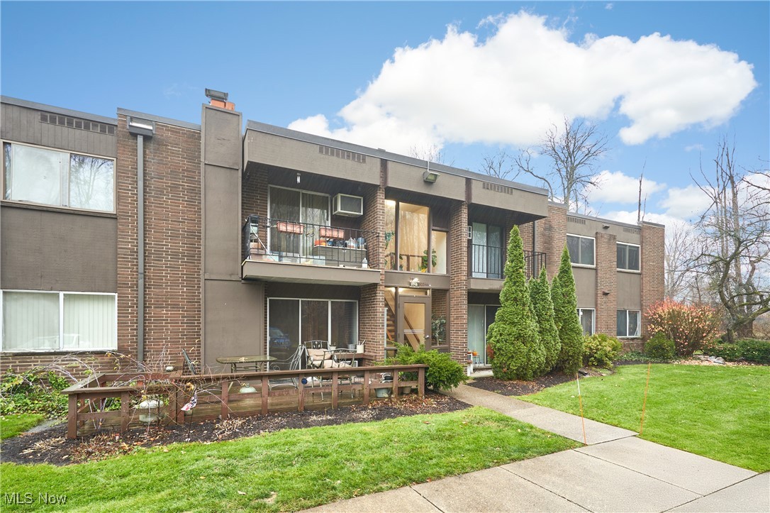 Sagamore East Condo - Residential