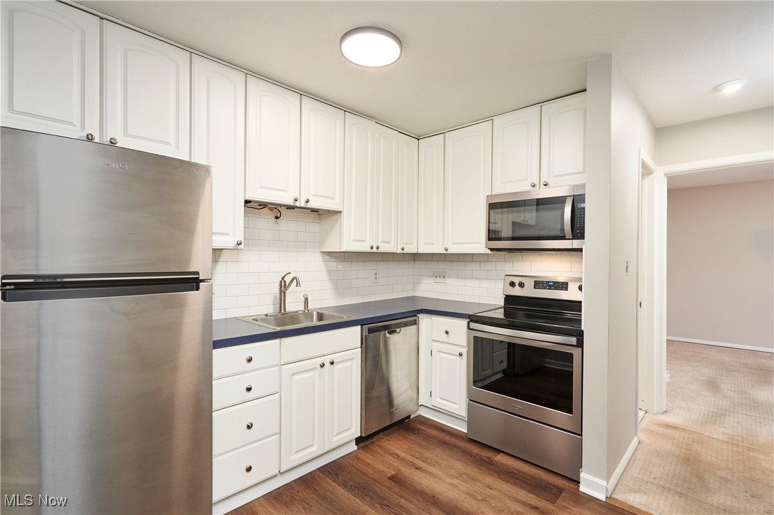 Sagamore East Condo - Residential