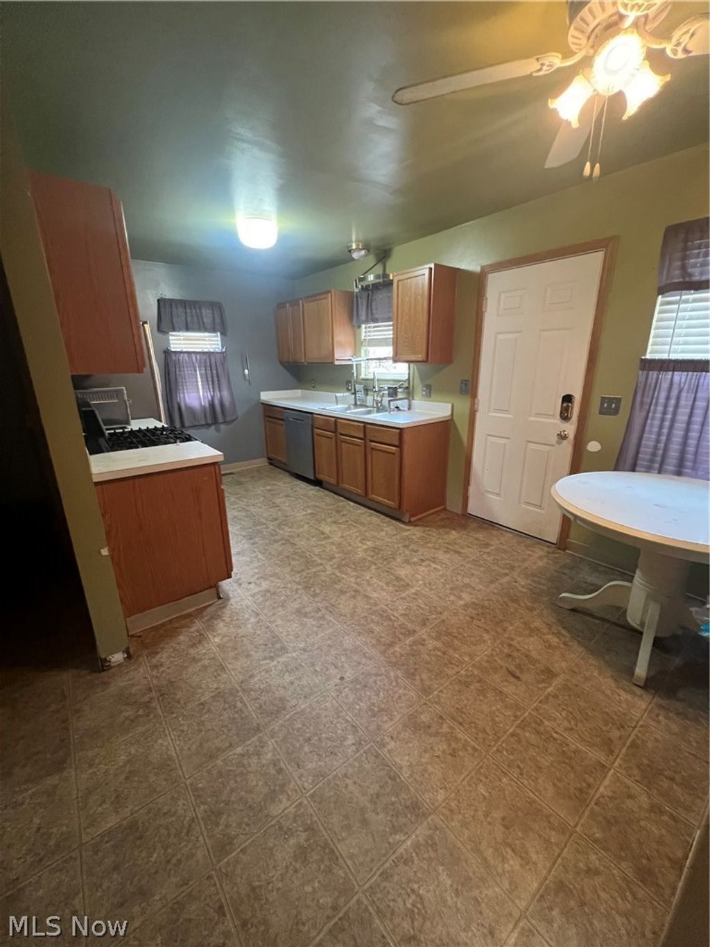 Photo of 1296 Andrus Street, Akron, OH 44301 (MLS # 5199133)