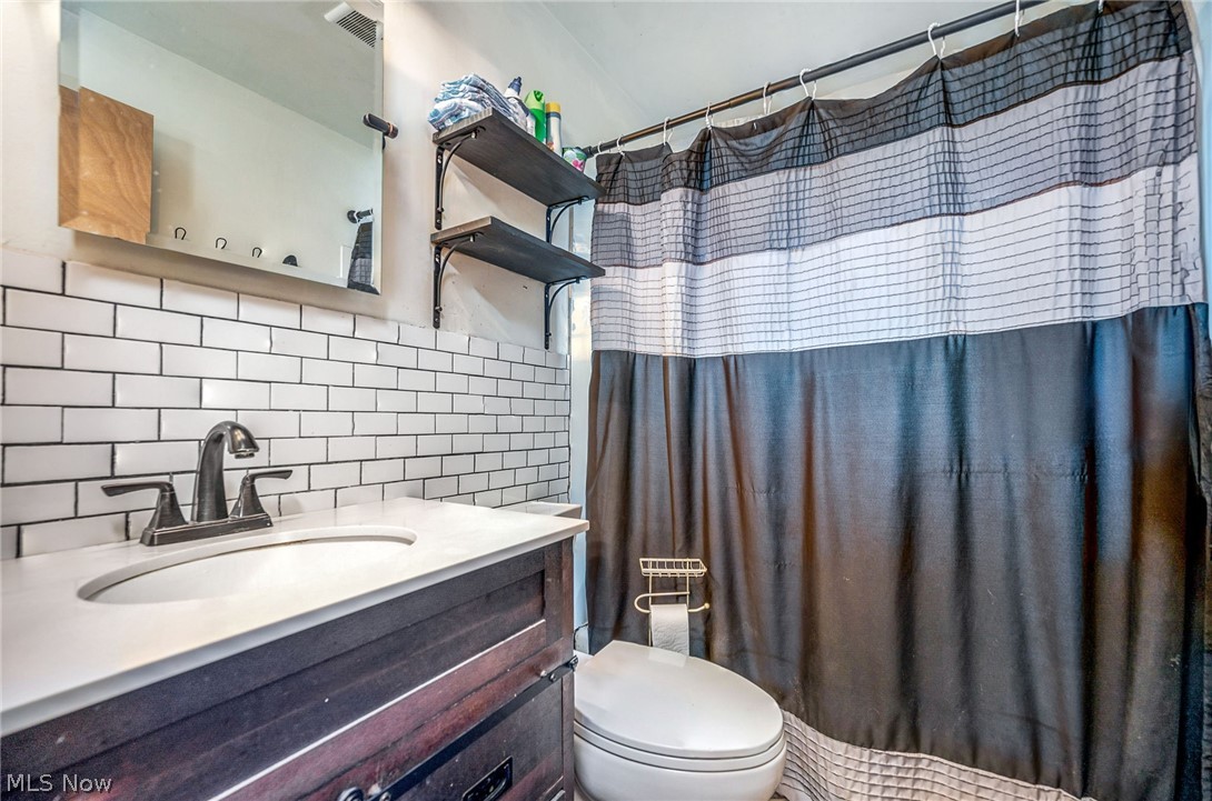 Estates Circle - Residential