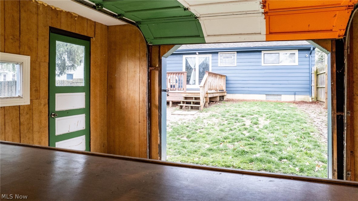 Estates Circle - Residential