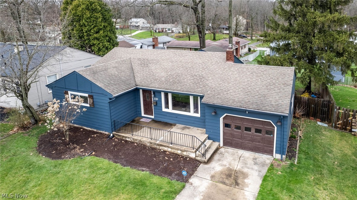 Estates Circle - Residential