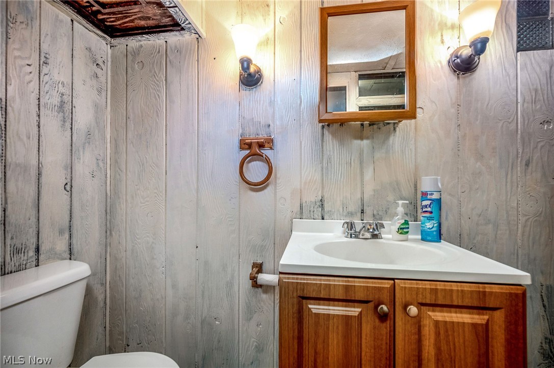 Estates Circle - Residential