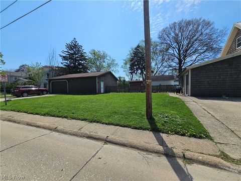Tiny photo for 560 N Broadway Street, Medina, OH 44256 (MLS # 5203268)