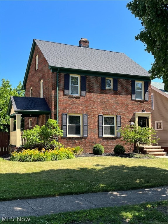 Wow! This brick beauty located in the South Hills area is in move-in condition. Brand new kitchen cabinets with granite countertops and stainless appliances adorn the eat-in kitchen. You will love the spacious rooms throughout. Roof is newer as well. Fourth bedroom is spacious finished attic. Can be bedroom/lounge area/play room/office.