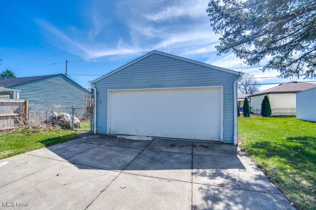 13804 Rockside Road, Garfield Heights, Ohio image 41