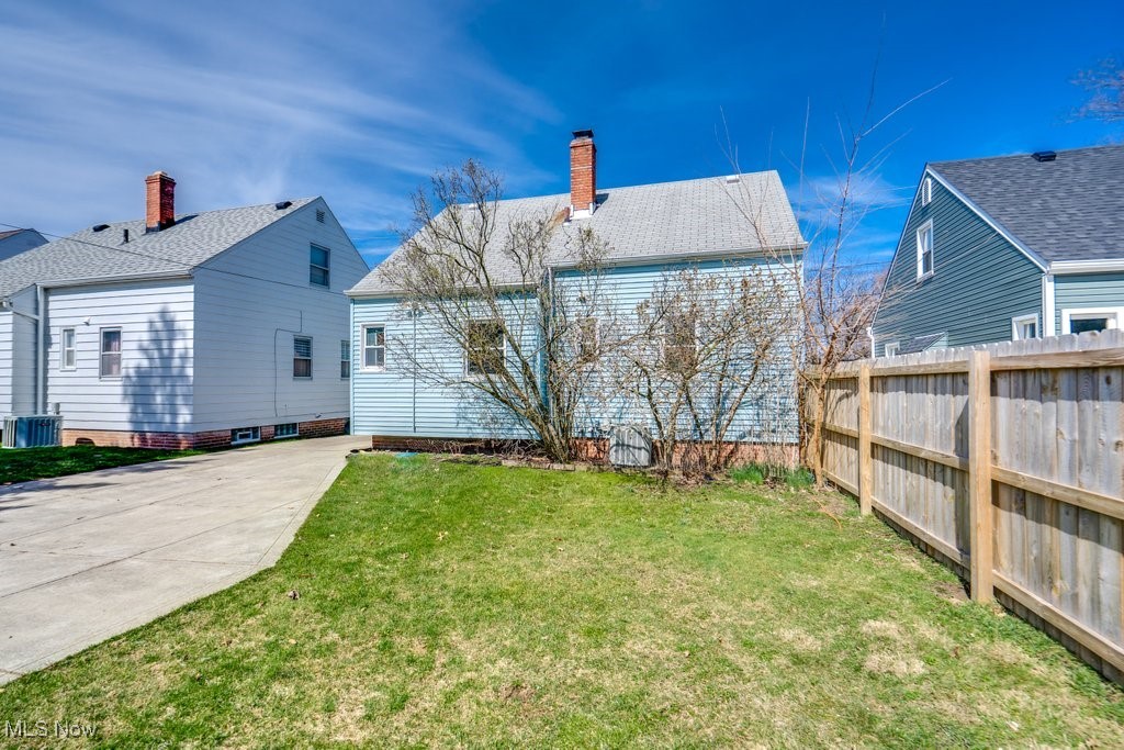 13804 Rockside Road, Garfield Heights, Ohio image 38