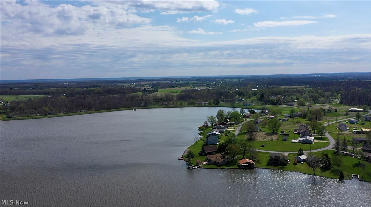 Cinnamon Lake - Residential