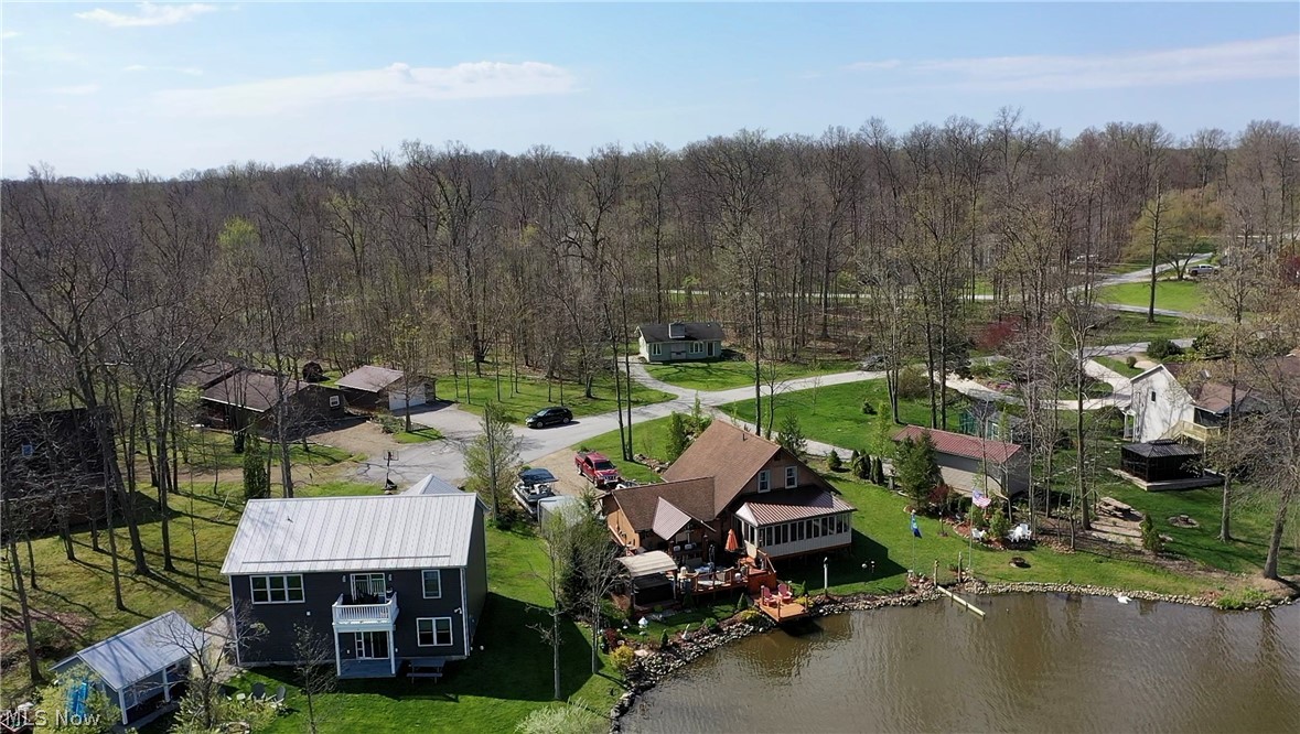 Cinnamon Lake - Residential