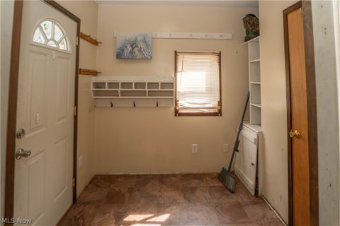 Tiny photo for 1033 Walnut Avenue, Alliance, OH 44601 (MLS # 5227079)