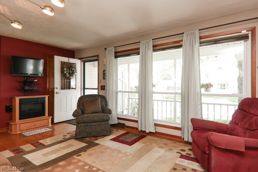 Inwood Beach - Residential