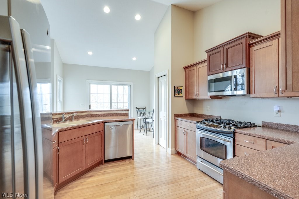 Forest Lakes - Residential