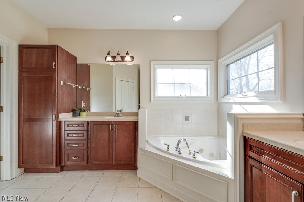 Forest Lakes - Residential