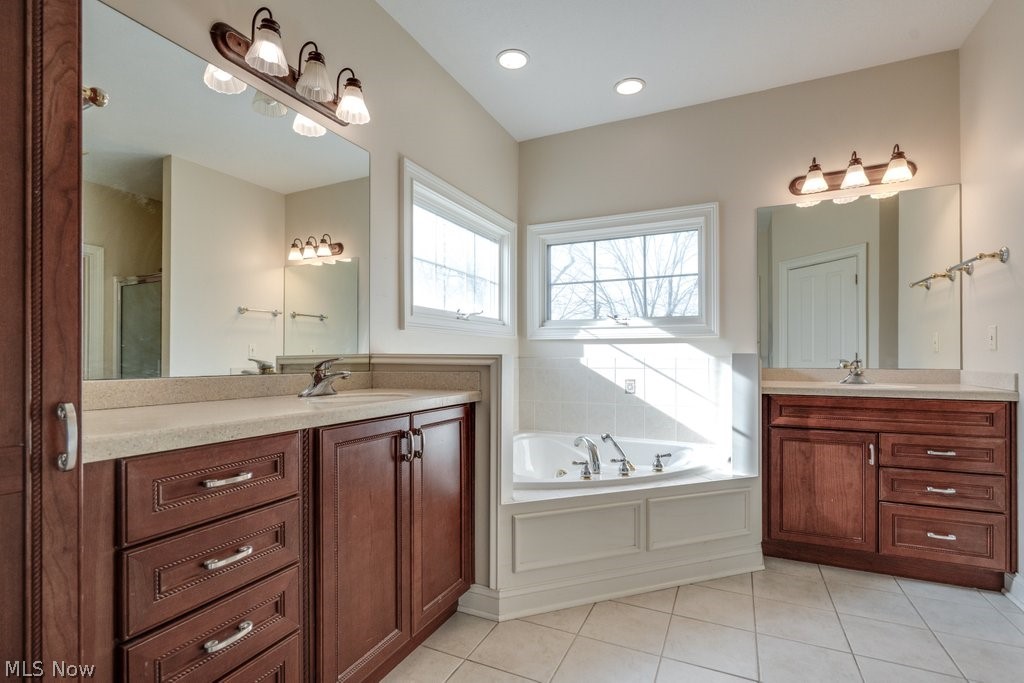 Forest Lakes - Residential