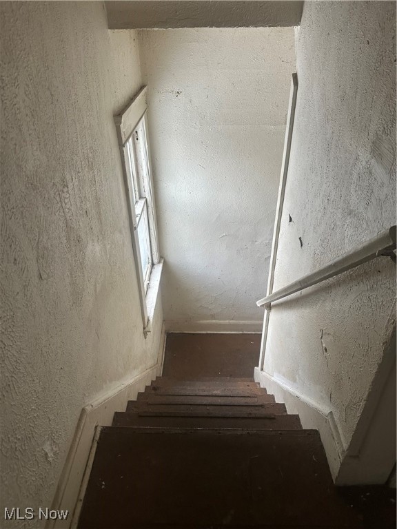 Windemere 03 - Residential Income