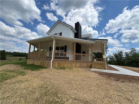 Homes For Sale - 49628 Cain Ridge Road<br/> Clarington, OH 43915