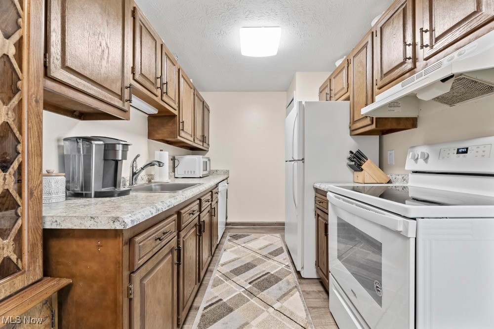 Sunrise Cove Condo 05 - Residential