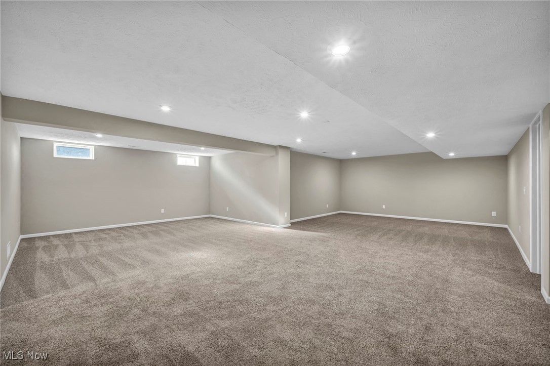 The Crossings At French Creek - Residential