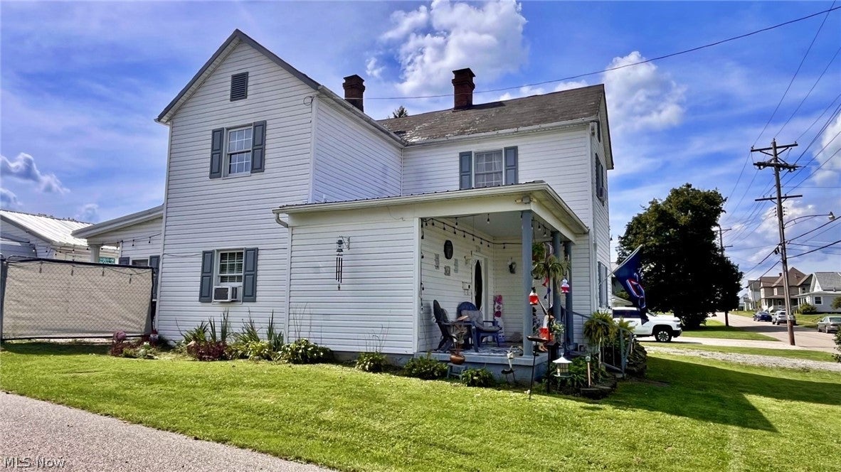 215 W Marietta Street