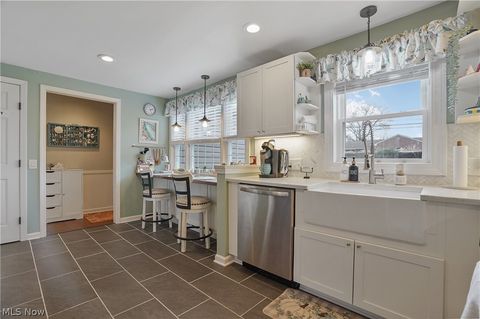 Tiny photo for 3910 Darlington Avenue NW, Canton, OH 44708 (MLS # 5188018)