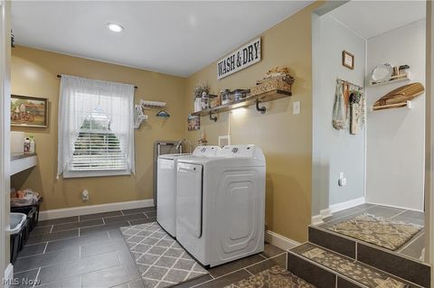 Tiny photo for 3910 Darlington Avenue NW, Canton, OH 44708 (MLS # 5188018)