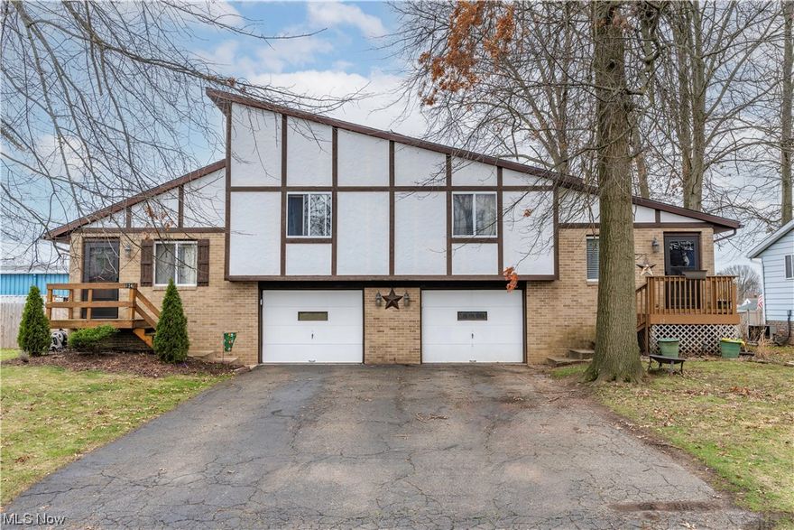 Discover an exceptional investment opportunity with this tenant-occupied duplex in Perry LSD. Identical in layout, each unit features 2 bedrooms and 1 full bath, providing comfortable accommodation for tenants. With the added convenience of a one-car garage for each unit and a pleasant backyard.   One side of the yard is fenced in.   We need 24 to 48 hours to schedule for viewing.  Each side: 
Great Room 13.7x17.7 Bedroom 1 - 9.11x12.11  Bedroom 2 - 10.7x13.3