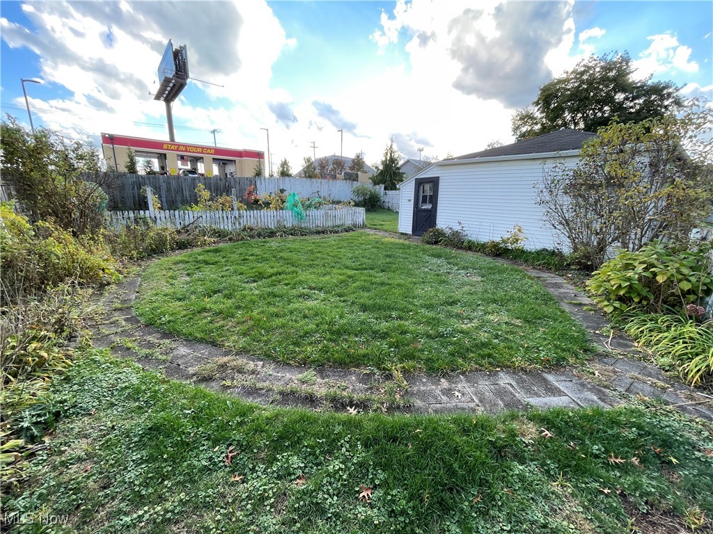 Crestline Place - Residential Income