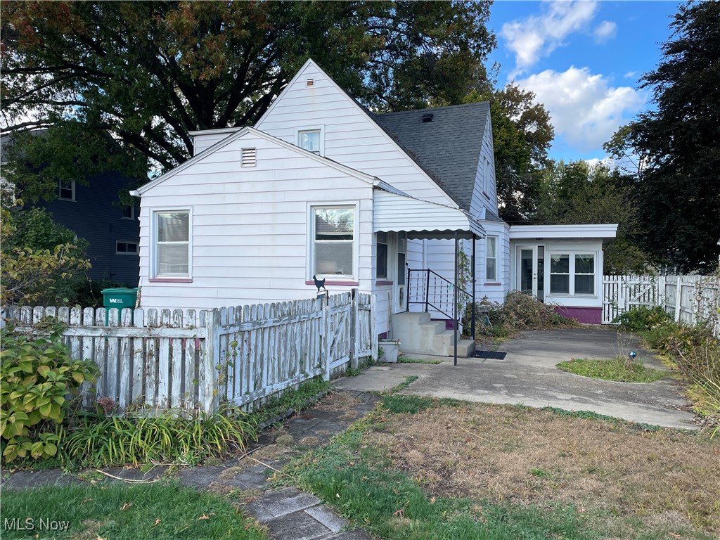 Crestline Place - Residential Income