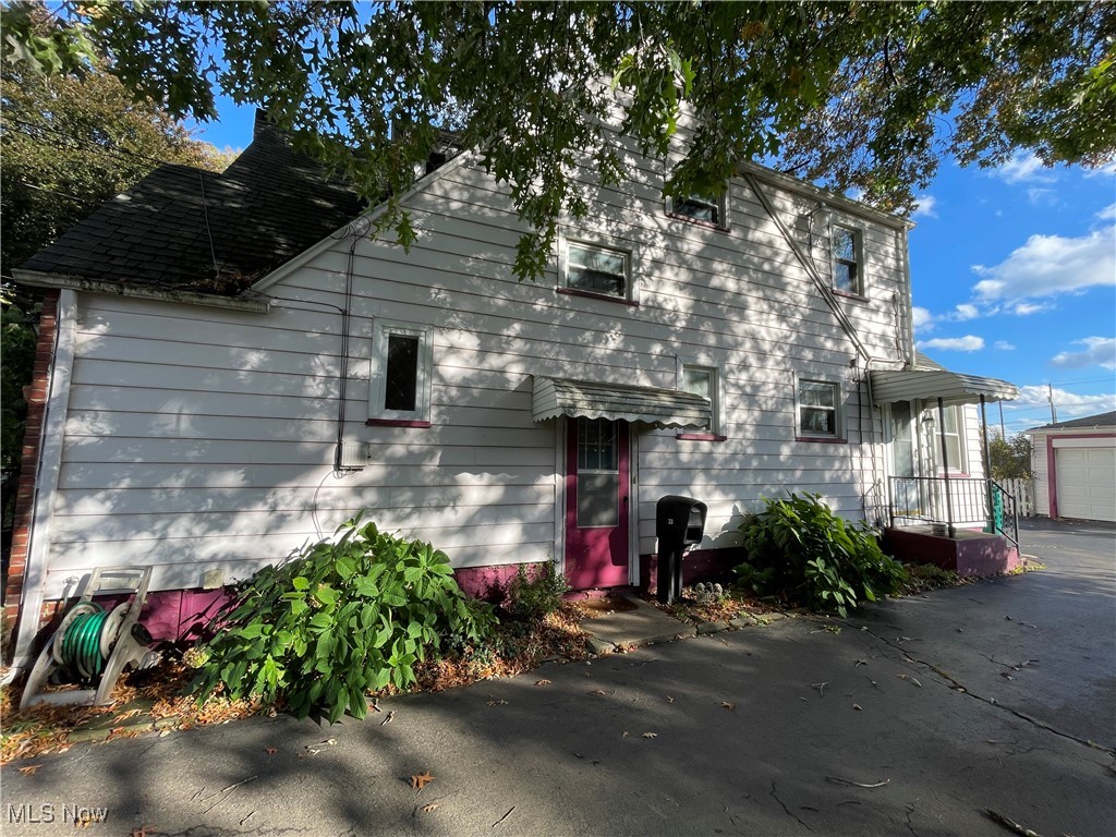 Crestline Place - Residential Income