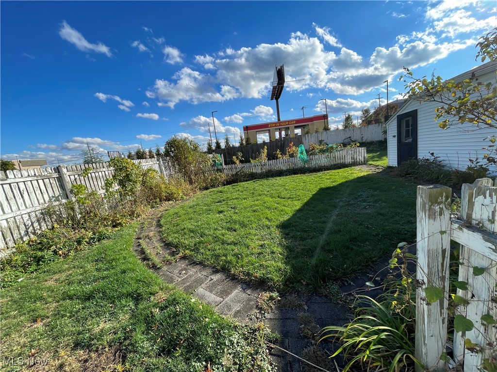 Crestline Place - Residential Income