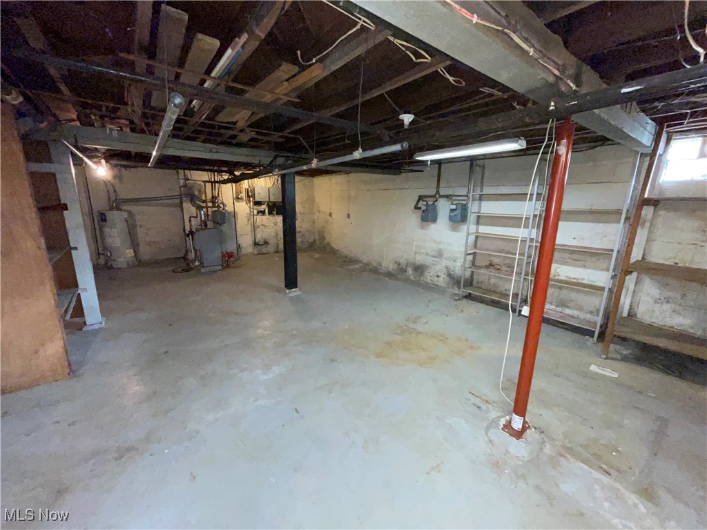 Crestline Place - Residential Income