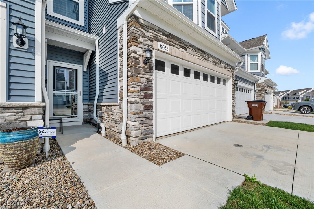 Renaissance Pk/Geauga Lake West- - Residential