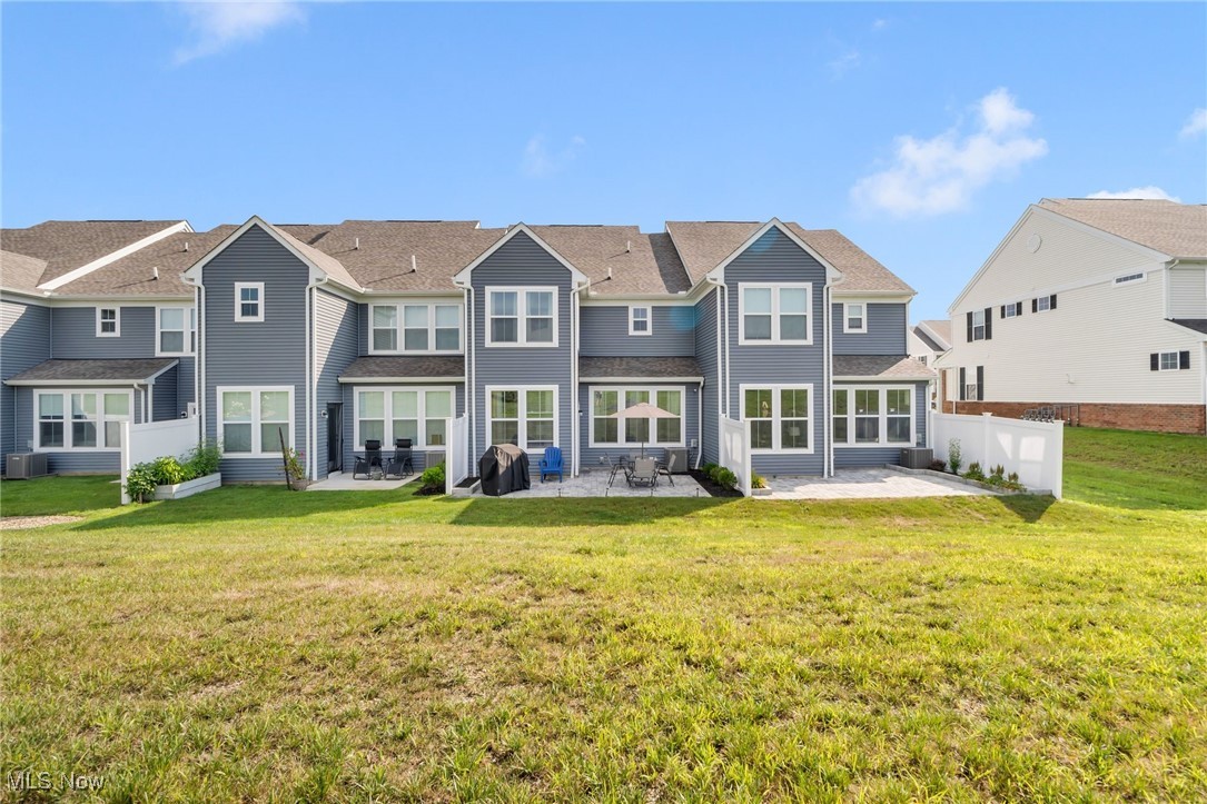 Renaissance Pk/Geauga Lake West- - Residential