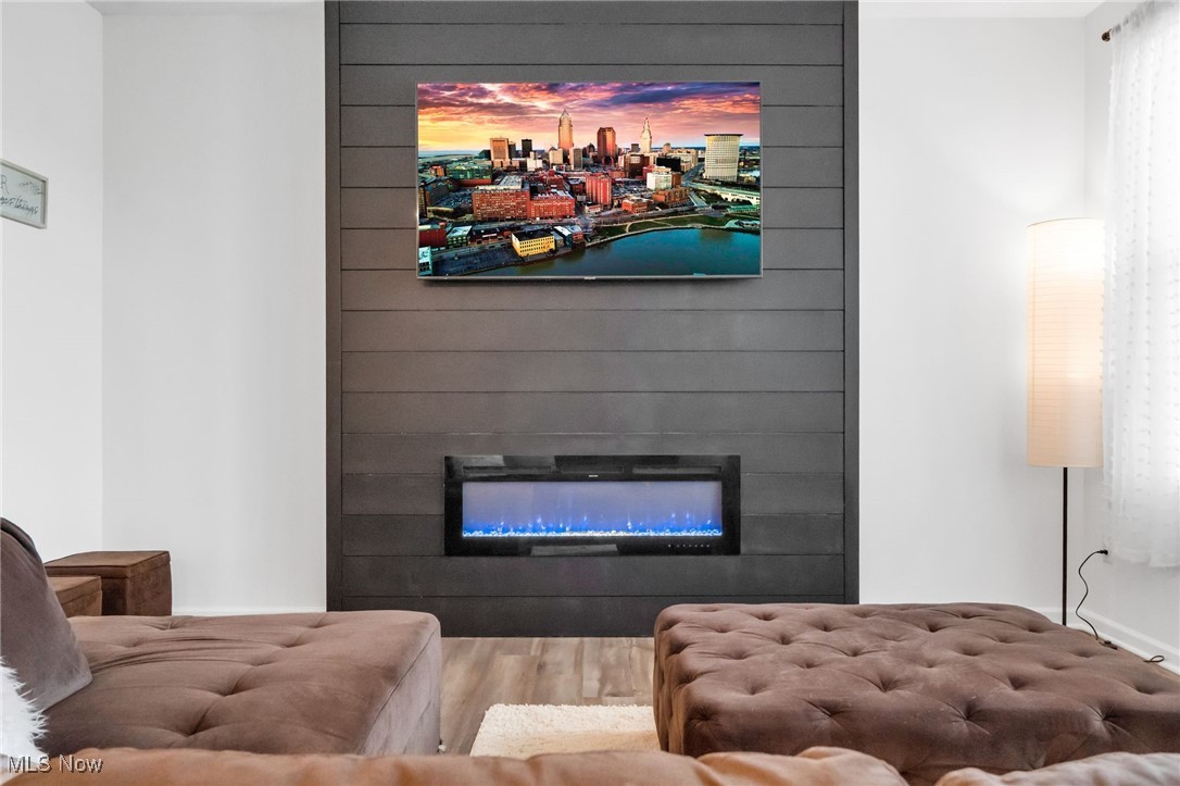 Renaissance Pk/Geauga Lake West- - Residential