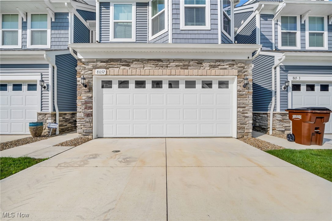 Renaissance Pk/Geauga Lake West- - Residential