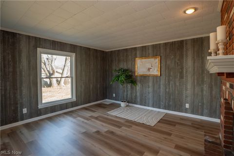 Tiny photo for 453 Wood Avenue, Newcomerstown, OH 43832 (MLS # 5188010)