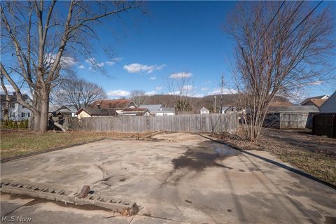 Tiny photo for 453 Wood Avenue, Newcomerstown, OH 43832 (MLS # 5188010)