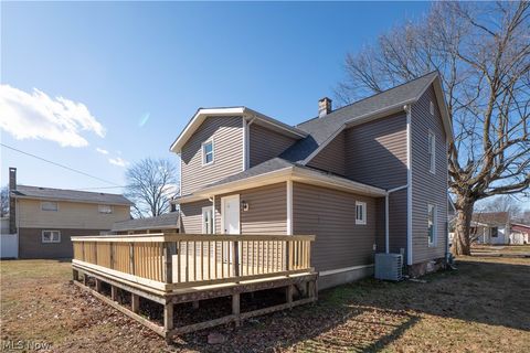 Tiny photo for 453 Wood Avenue, Newcomerstown, OH 43832 (MLS # 5188010)