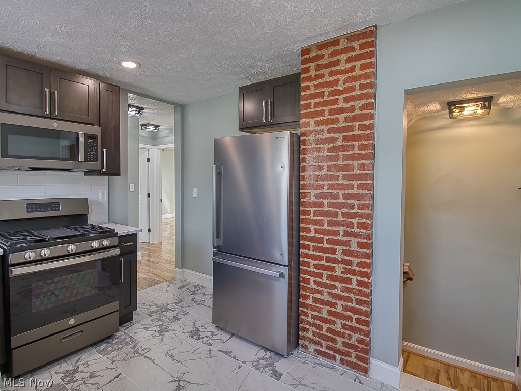 Ridgewood Gardens - Residential