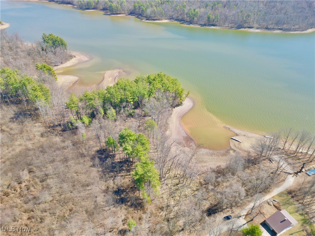 23497 N Hideaway Drive, Senecaville, Ohio image 20