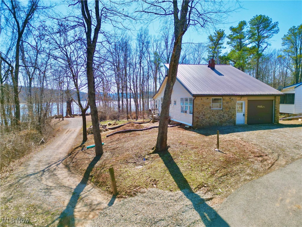 23497 N Hideaway Drive, Senecaville, Ohio image 16