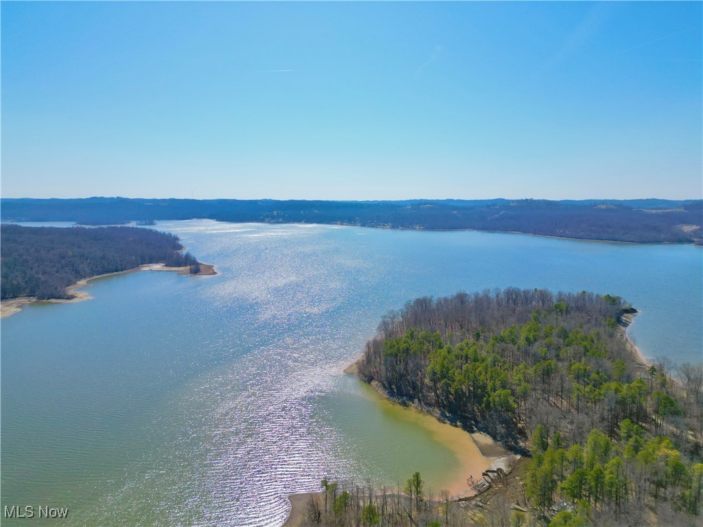 23497 N Hideaway Drive, Senecaville, Ohio image 23