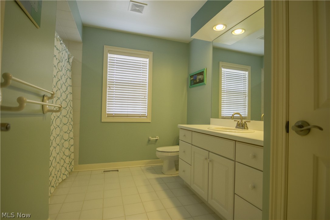 Aberdeen Golf Course Community - Residential