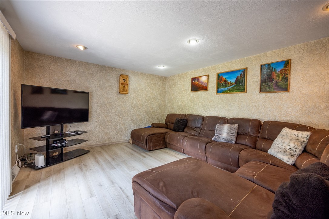 Lander Gardens 04 - Residential