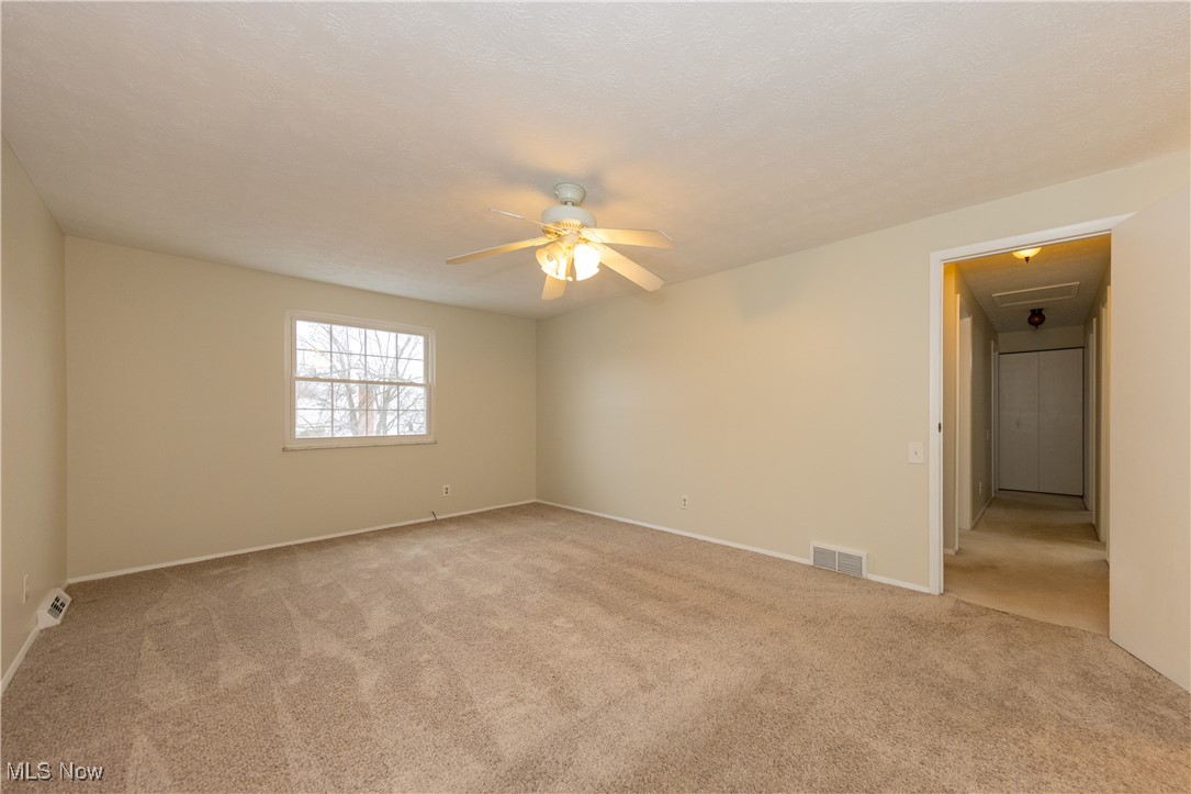 8915 Trailwood Court, Mentor, Ohio image 24