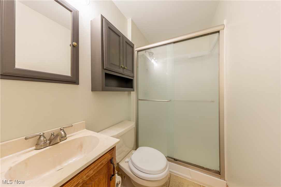 8915 Trailwood Court, Mentor, Ohio image 28