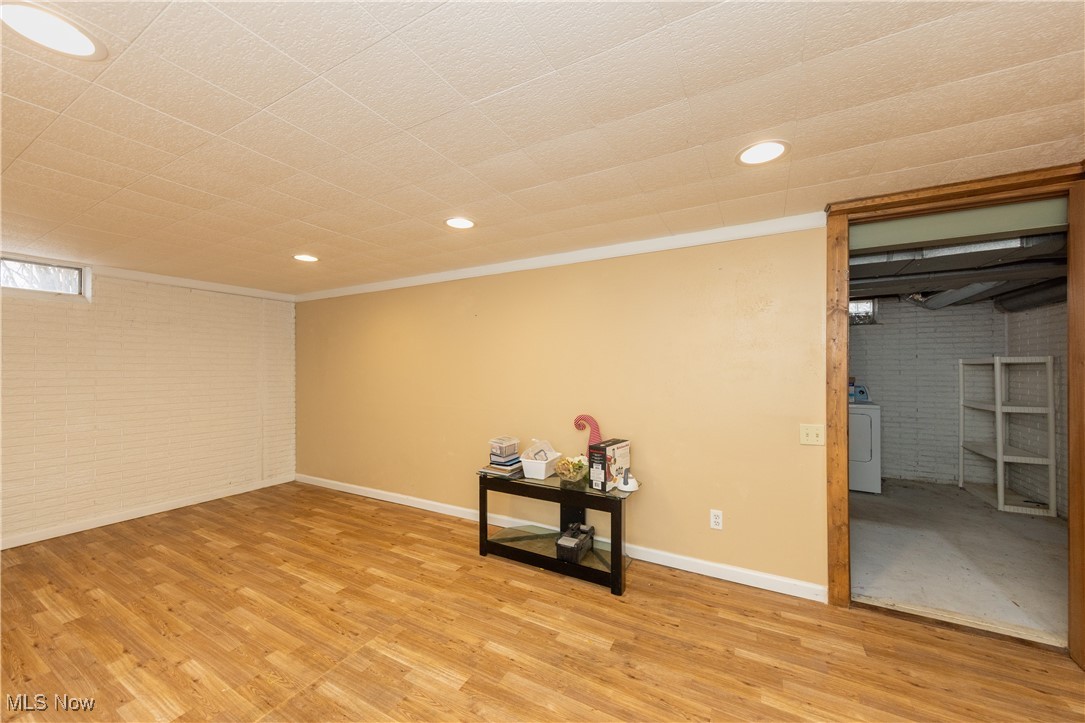 8915 Trailwood Court, Mentor, Ohio image 30
