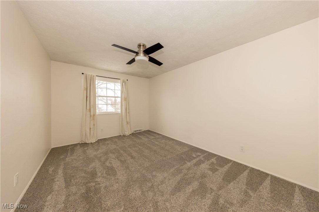 8915 Trailwood Court, Mentor, Ohio image 17