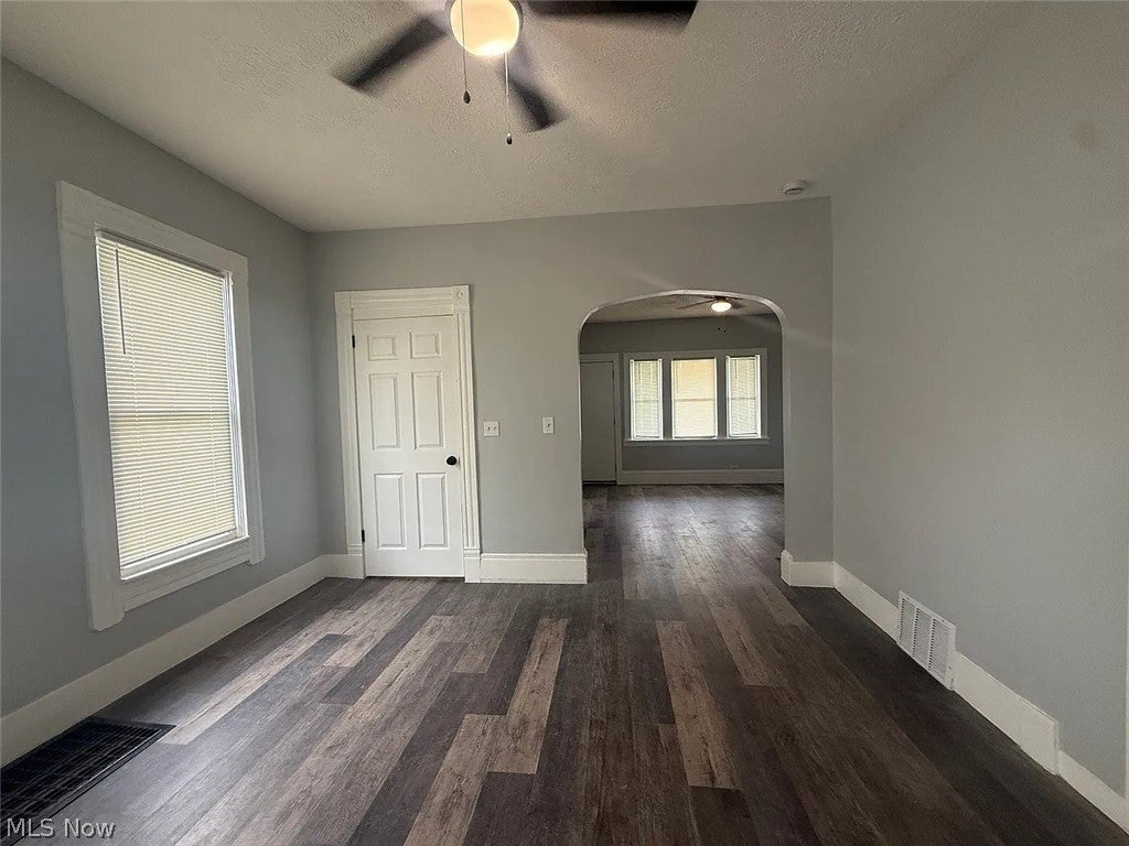 1435 W 50th Street