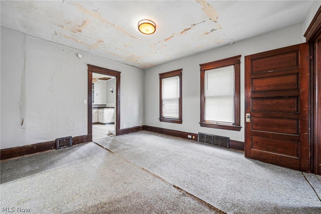 Elizabeth Heckers - Residential Income